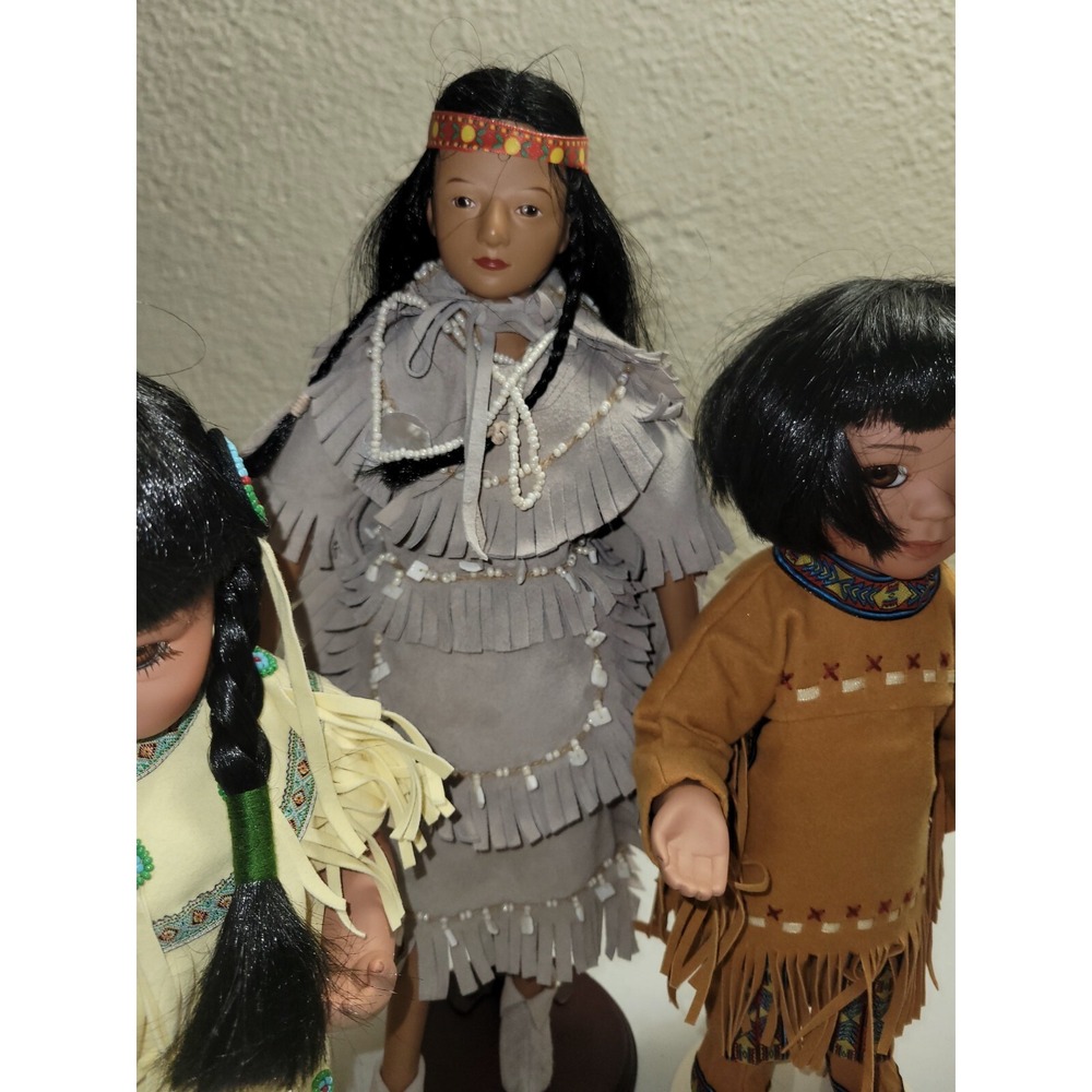 Porcelain Native American Doll Figures Lot Of 4 - Picture 9 of 11